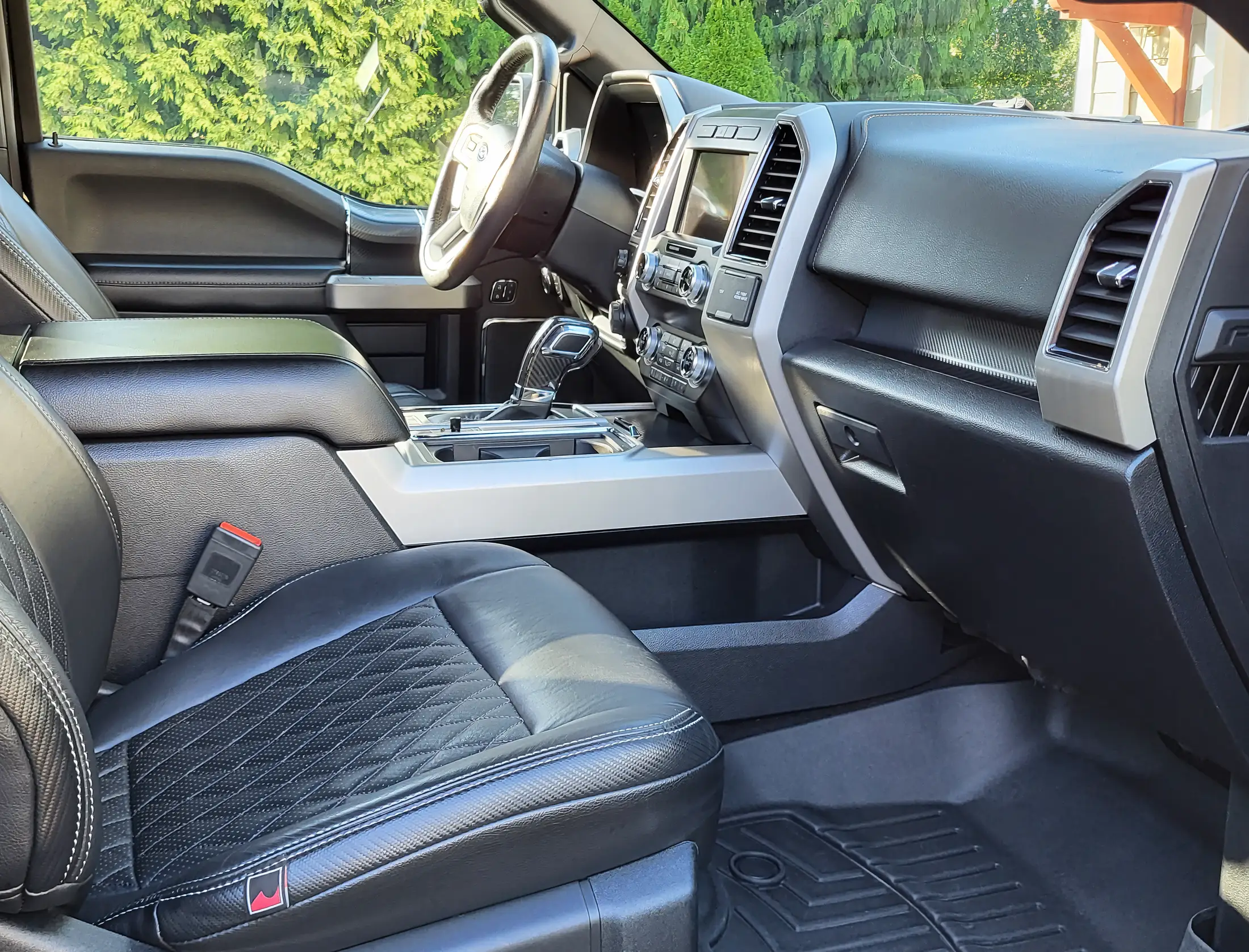 Centre console after detailing